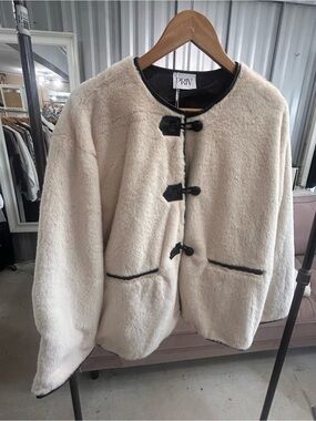 Priv - Dressy Toggled Jacket NWT Medium